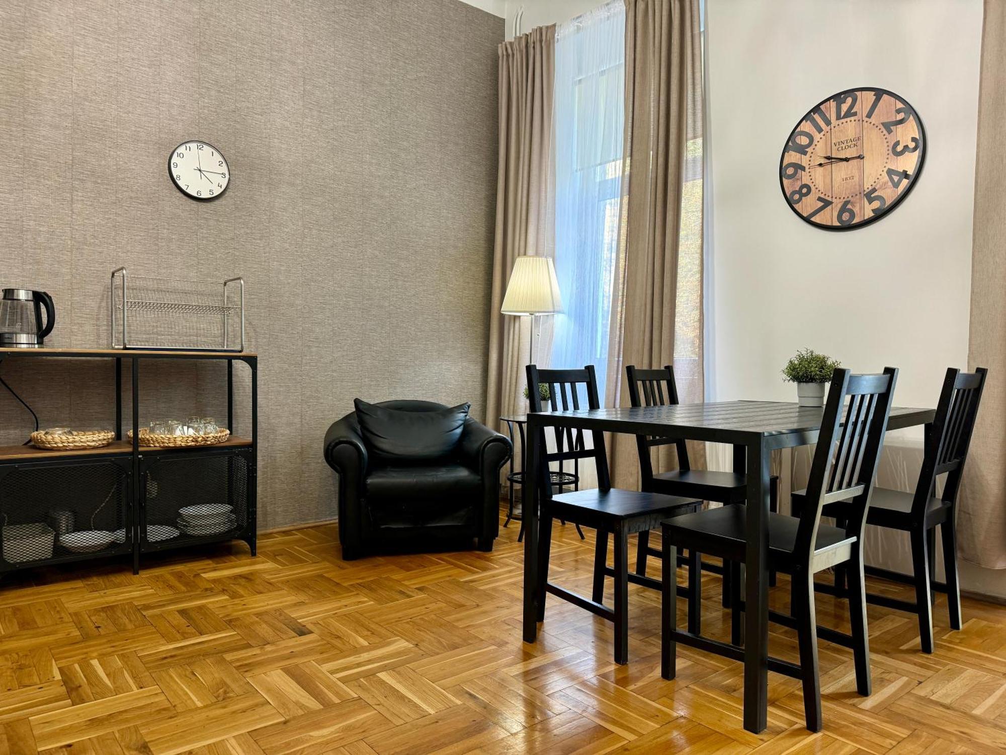 Cent Hostel لوبلين المظهر الخارجي الصورة
